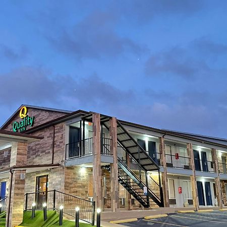 Quality Inn Crestview Buitenkant foto
