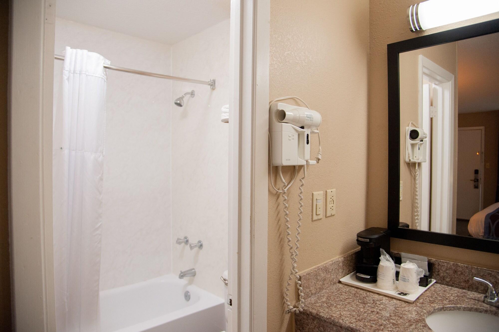 Quality Inn Crestview Buitenkant foto