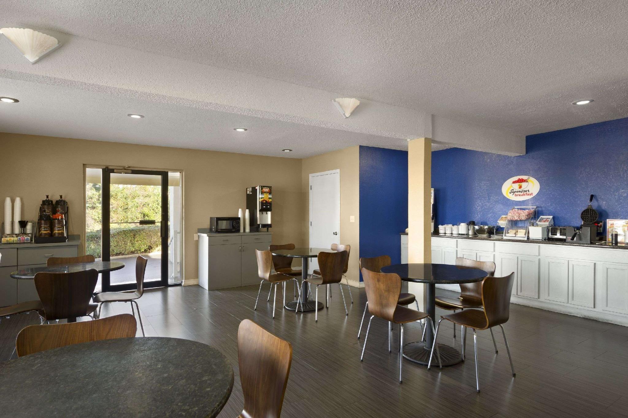 Quality Inn Crestview Buitenkant foto