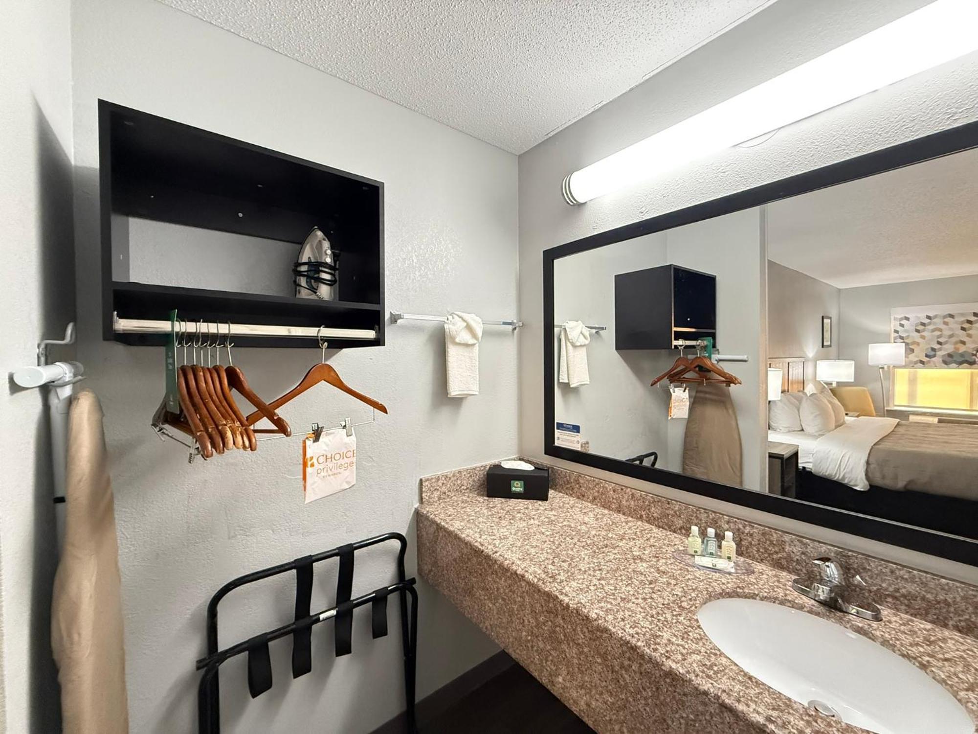 Quality Inn Crestview Buitenkant foto