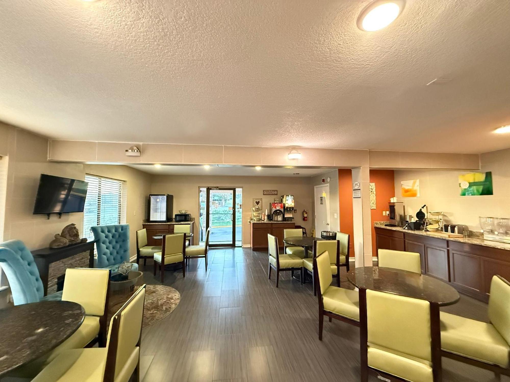 Quality Inn Crestview Buitenkant foto
